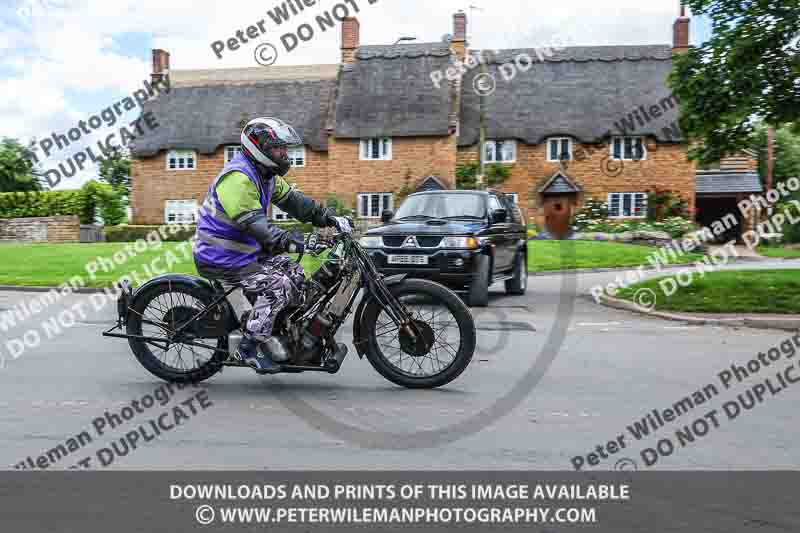 Vintage motorcycle club;eventdigitalimages;no limits trackdays;peter wileman photography;vintage motocycles;vmcc banbury run photographs